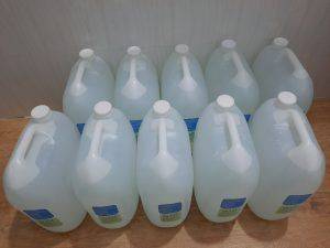 nước cất châm bình ắc quy dùng cho xe nâng điện