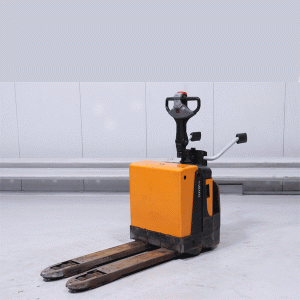 xe nâng pallet truck toyota 7PML20